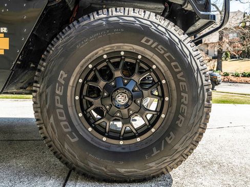 Used 1996 HUMMER H1 4-Door Open Top image 94