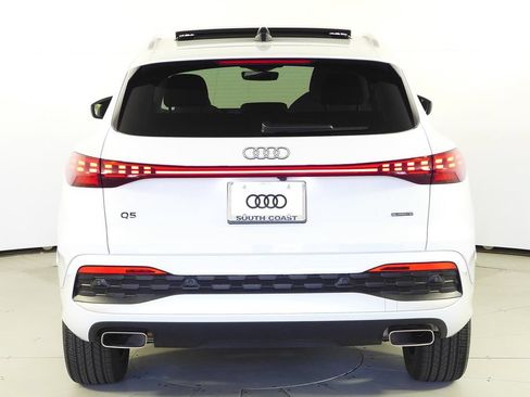 Used 2025 Audi Q5 Premium Plus w/ Premium Plus AWD/4WD image 8