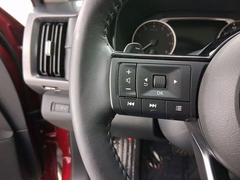 Used 2024 Nissan Pathfinder SL w/ SL Premium Package image 15