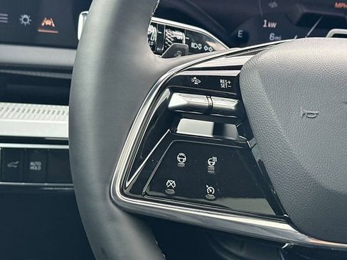 New 2026 Cadillac Optiq Luxury 1 image 7