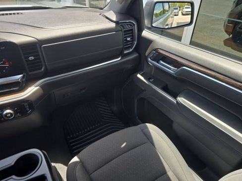 Certified 2025 GMC Sierra 1500 Elevation AWD/4WD image 14