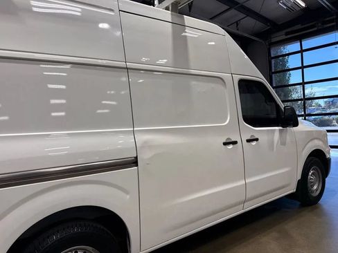 Used 2018 Nissan NV 2500 S RWD image 37