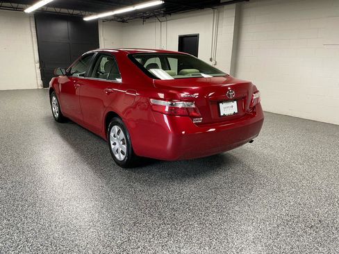 Used 2007 Toyota Camry LE FWD image 8