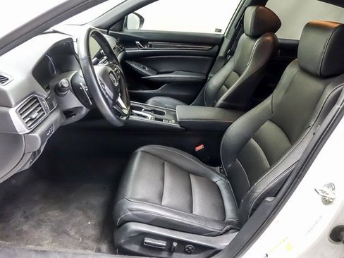 Used 2019 Honda Accord Sport image 8