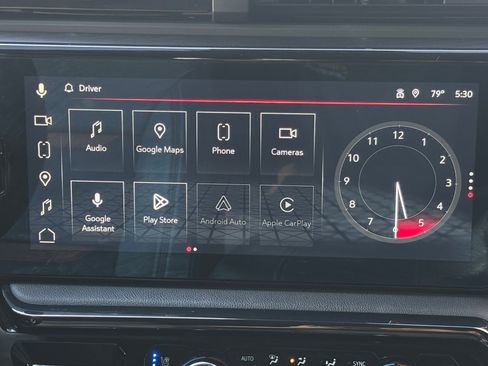 Used 2024 GMC Sierra 1500 AT4 w/ Technology Package image 8