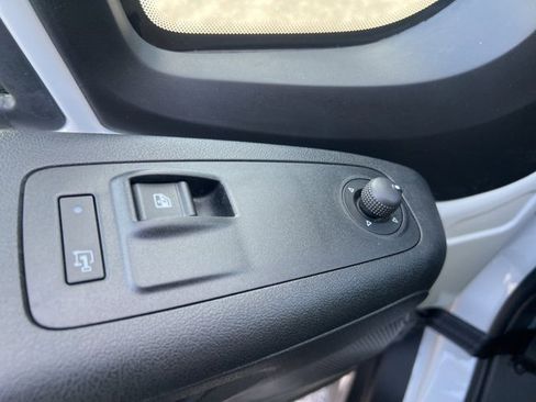 Used 2024 RAM ProMaster 3500 w/ Delivery Van Package image 14