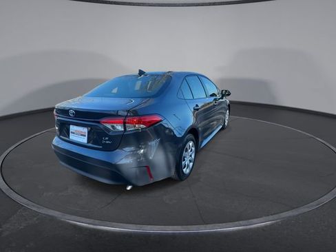 Used 2025 Toyota Corolla LE image 13