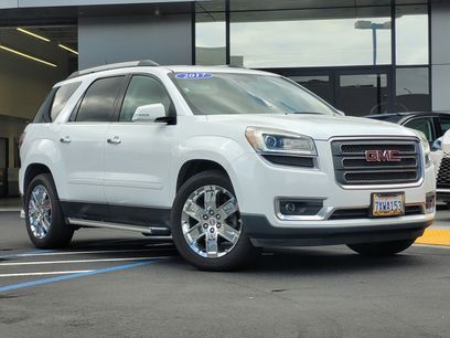 Used 2017 GMC Acadia Limited SLT