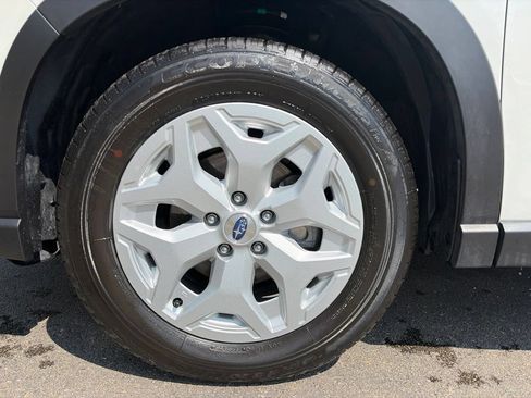 Certified 2023 Subaru Forester AWD/4WD image 19