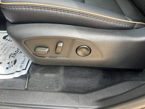 Used 2026 Chevrolet Traverse High Country w/ LPO, Floor Liner Package AWD/4WD image 13