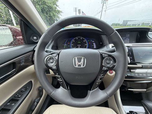 Used 2017 Honda Accord EX-L image 23