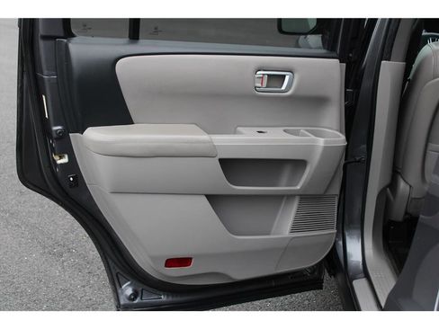 Used 2014 Honda Pilot EX-L image 12