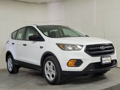 Used 2018 Ford Escape S image 11