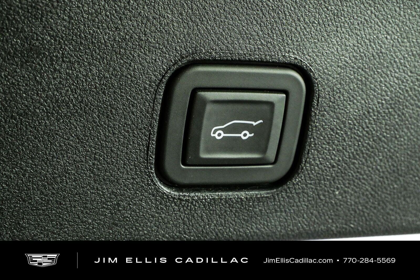 Used 2024 Cadillac Lyriq Sport AWD/4WD image 34