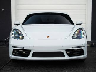 Used 2019 Porsche 718 Cayman w/ Sport Chrono Package RWD video 2