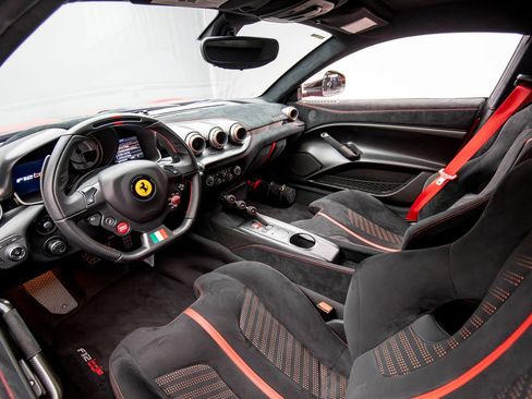 Used 2017 Ferrari F12tdf RWD image 10