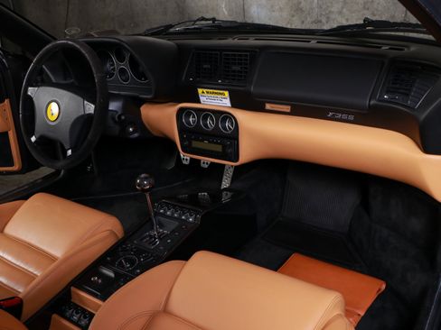 Used 1999 Ferrari F355 Spider RWD image 25