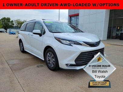 Used 2023 Toyota Sienna XLE