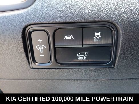 Certified 2023 Kia Sorento SX FWD image 19