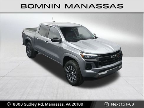 Used 2024 Chevrolet Colorado Z71 w/ Z71 Convenience Package 2 image 21