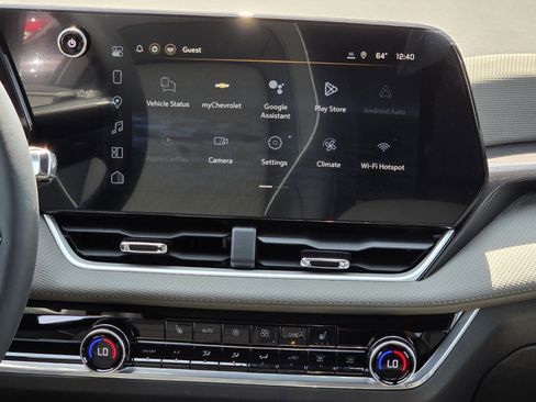 New 2026 Chevrolet Equinox LT w/ Convenience Package II image 8