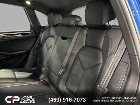 Used 2018 Porsche Macan AWD/4WD image 21