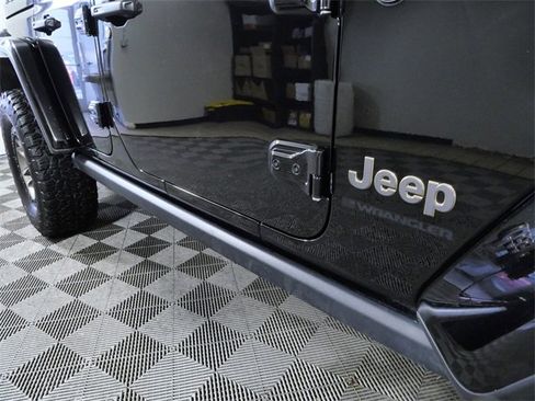 Used 2024 Jeep Wrangler Unlimited Rubicon 392 image 10