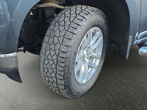 Used 2019 Chevrolet Silverado 1500 LT w/ All-Star Edition image 29