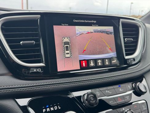 New 2026 Chrysler Pacifica Select AWD/4WD image 23