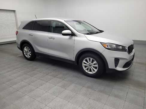 Used 2020 Kia Sorento AWD V6 image 11