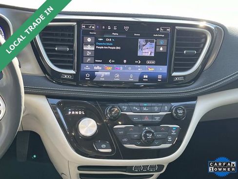 Used 2024 Chrysler Pacifica Touring-L w/ Road Tripper Package image 16