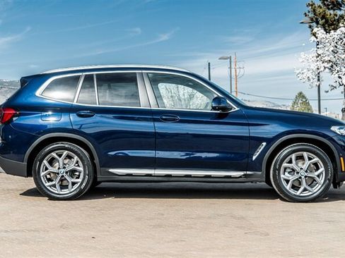 Used 2023 BMW X3 xDrive30i w/ Premium Package AWD/4WD image 5
