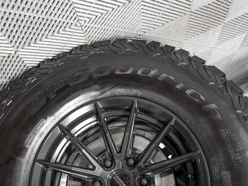 Used 2026 Ford F150 Raptor w/ Equipment Group 803A Raptor R AWD/4WD image 35