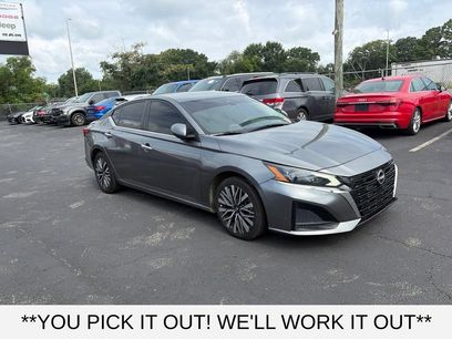 Used 2023 Nissan Altima 2.5 SV
