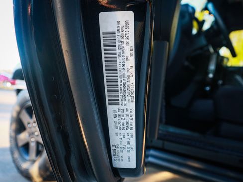 Used 2016 Jeep Wrangler Sport image 33