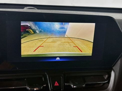 Used 2025 Chevrolet TrailBlazer LT FWD image 14