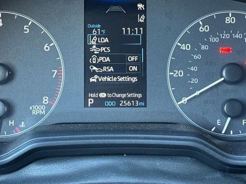 Used 2024 Toyota Corolla LE image 28