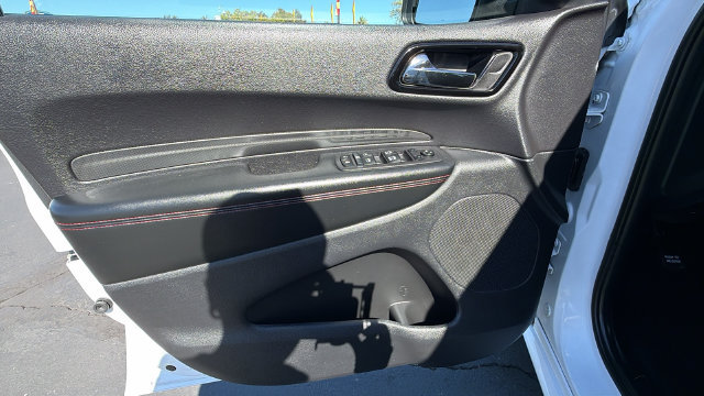 Used 2025 Dodge Durango GT AWD/4WD image 19
