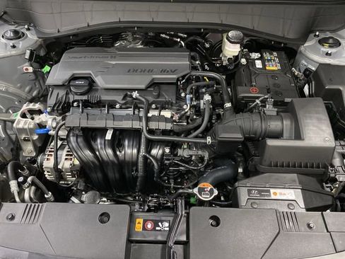 New 2026 Hyundai Kona SE image 32