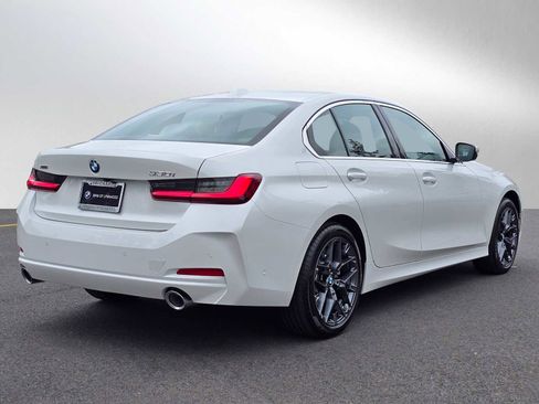 Used 2026 BMW 330i xDrive Sedan w/ Premium Package AWD/4WD image 3