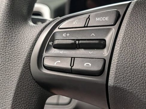 Used 2020 Hyundai Venue SEL FWD image 19