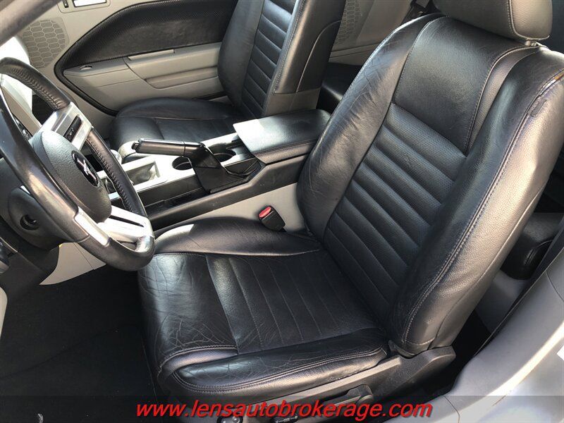 Used 2008 Ford Mustang GT RWD image 7