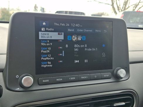 Used 2022 Hyundai Kona SEL w/ Convenience Package image 18