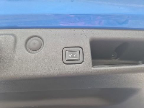 Used 2024 Chevrolet Equinox LT w/ LPO, Floor Liner Package image 12