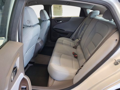Used 2020 Chevrolet Malibu LS FWD image 23