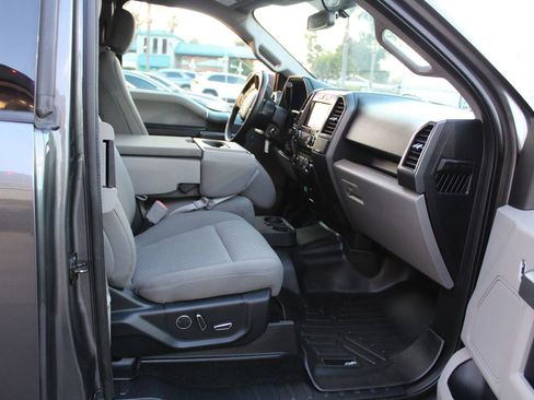 Used 2018 Ford F150 XLT w/ Equipment Group 302A Luxury image 10