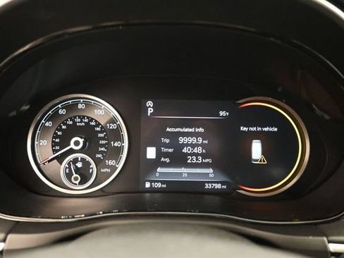 Used 2024 Genesis GV70 2.5T w/ Select Package AWD/4WD image 18