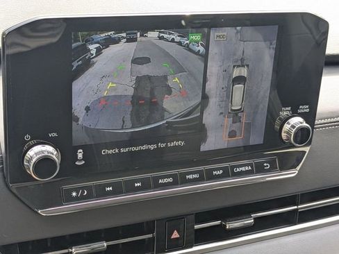 Used 2024 Mitsubishi Outlander SE image 25