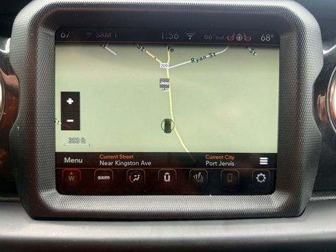 Used 2020 Jeep Wrangler Unlimited Sahara AWD/4WD image 11