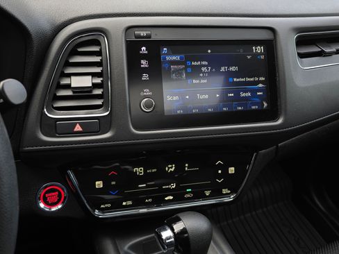 Used 2019 Honda HR-V EX image 28